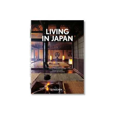 Living in Japan. 40th Ed.